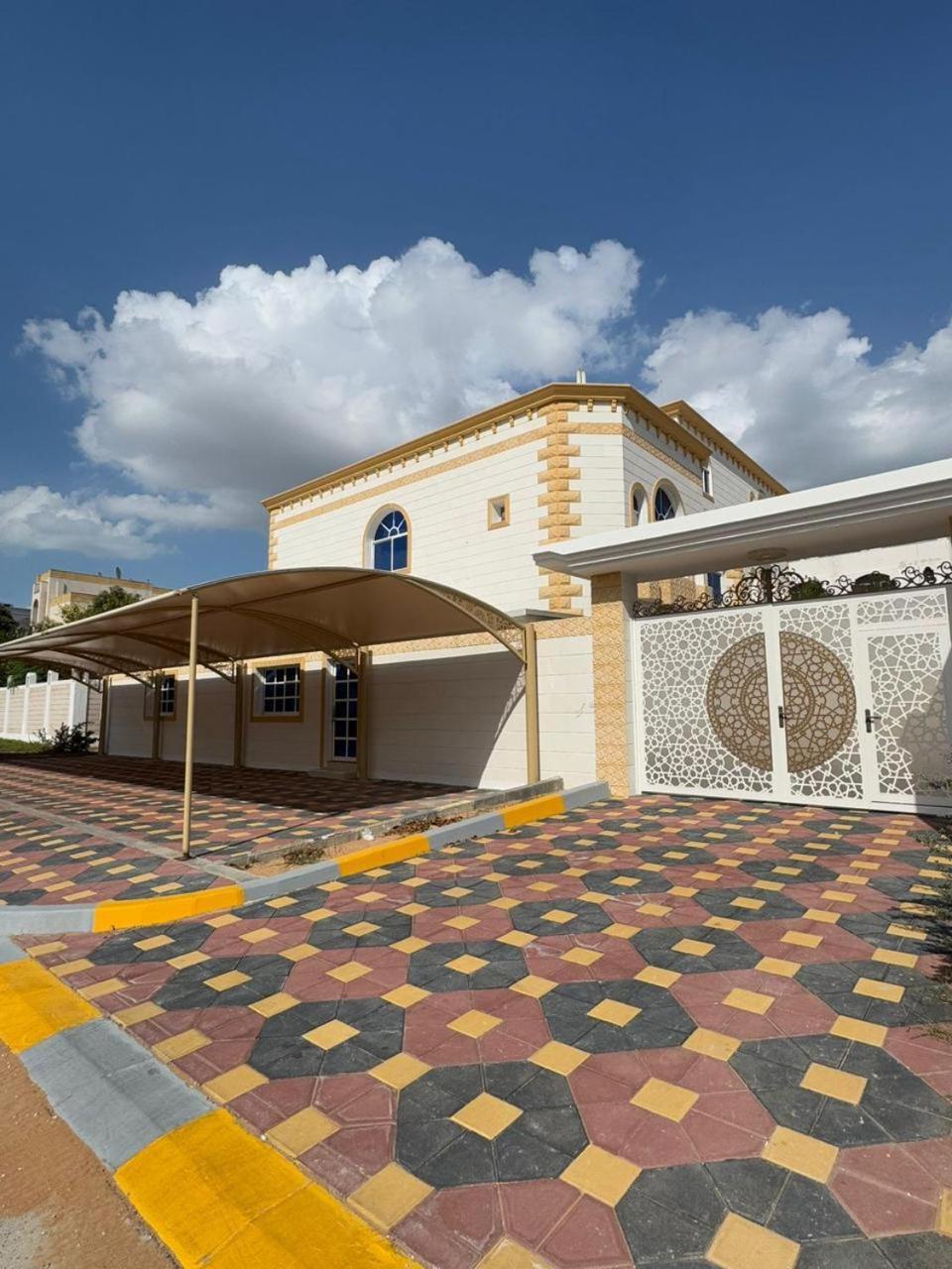 International Abu-Dhabi Hostel Villa 阿布扎比 外观 照片