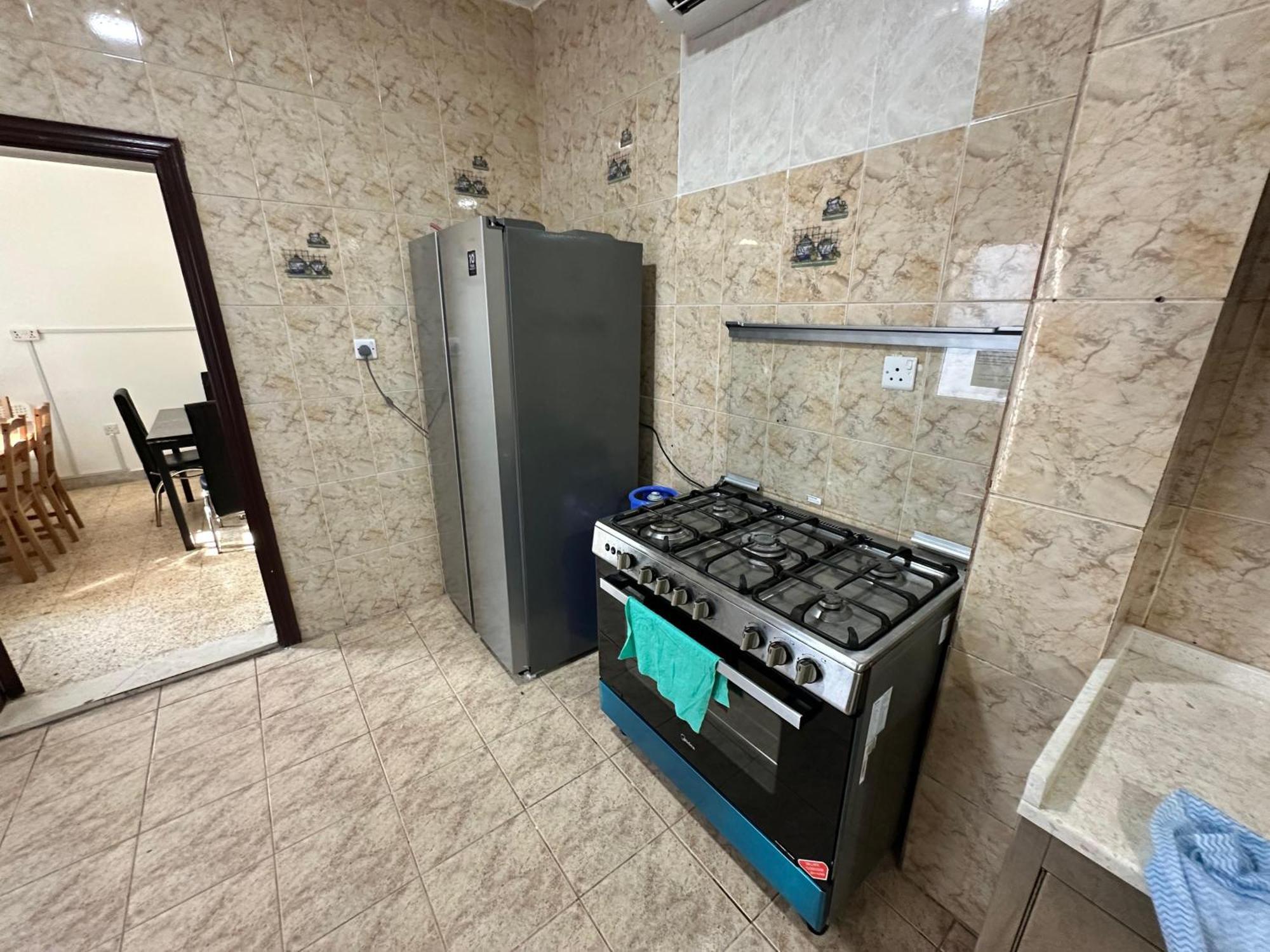 International Abu-Dhabi Hostel Villa 阿布扎比 外观 照片