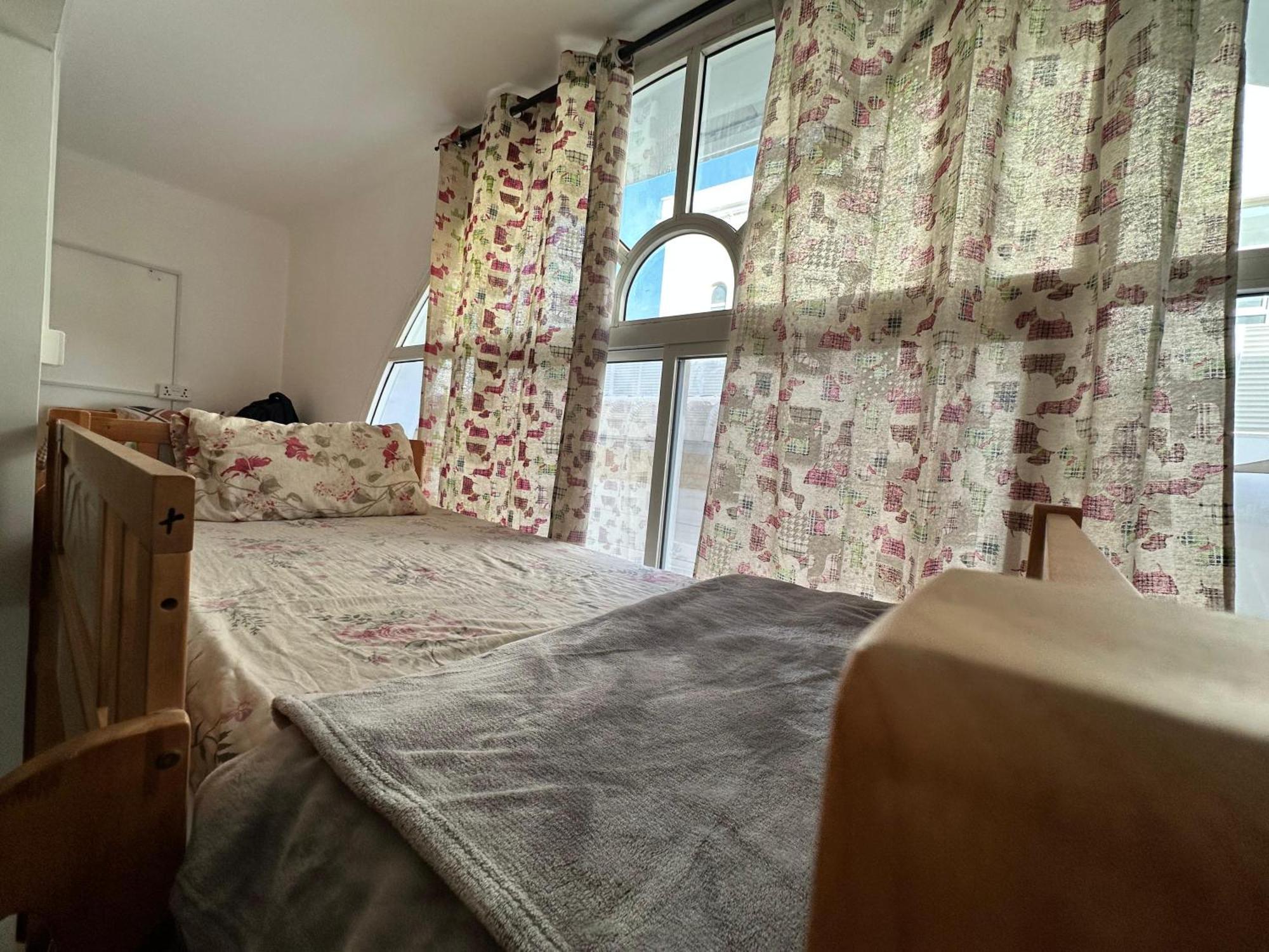 International Abu-Dhabi Hostel Villa 阿布扎比 外观 照片