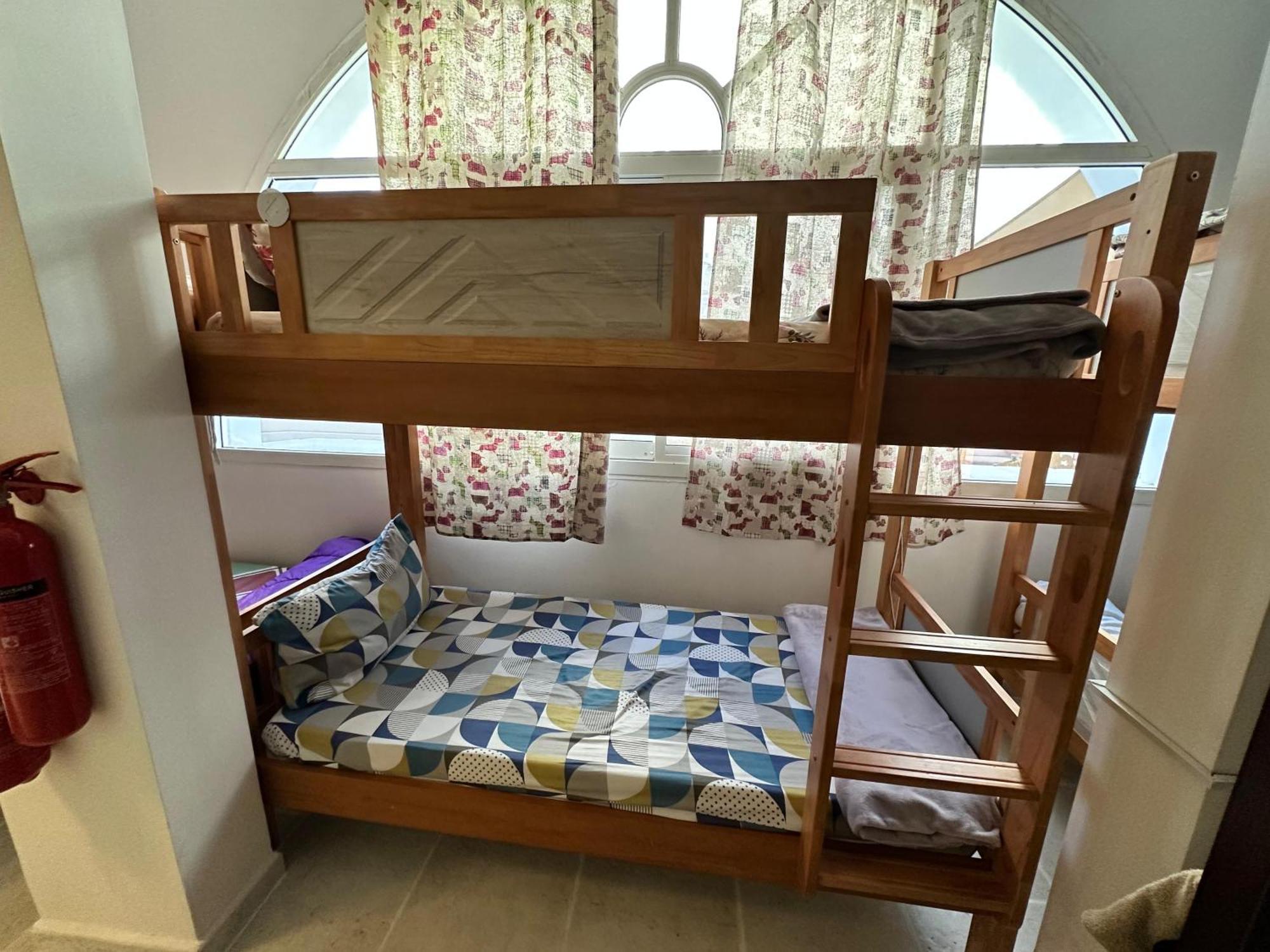 International Abu-Dhabi Hostel Villa 阿布扎比 外观 照片