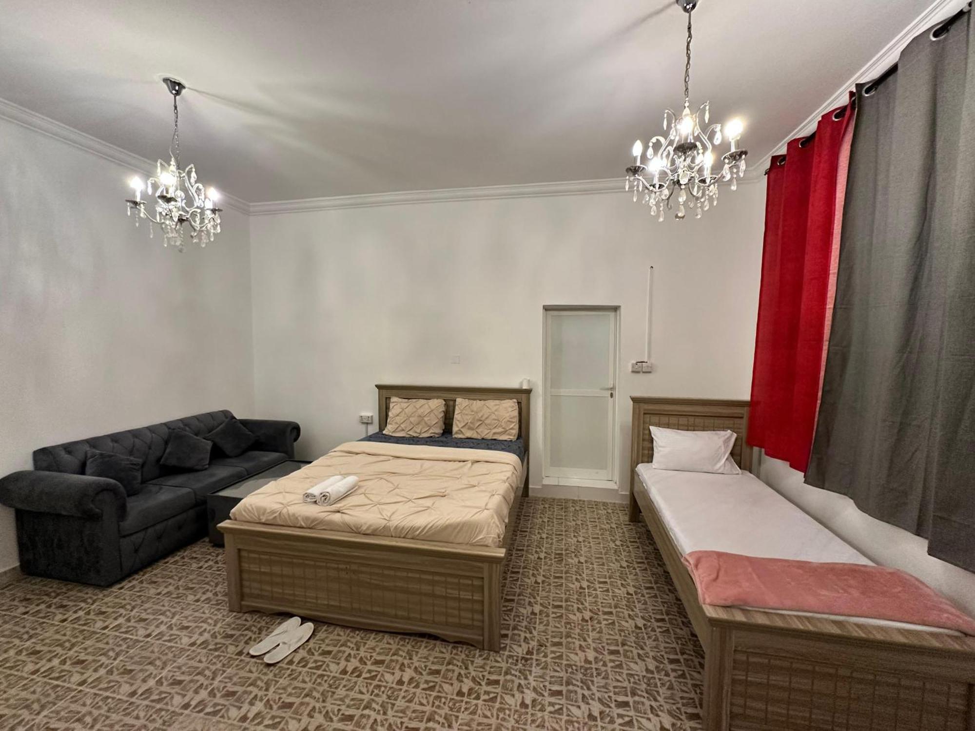 International Abu-Dhabi Hostel Villa 阿布扎比 外观 照片