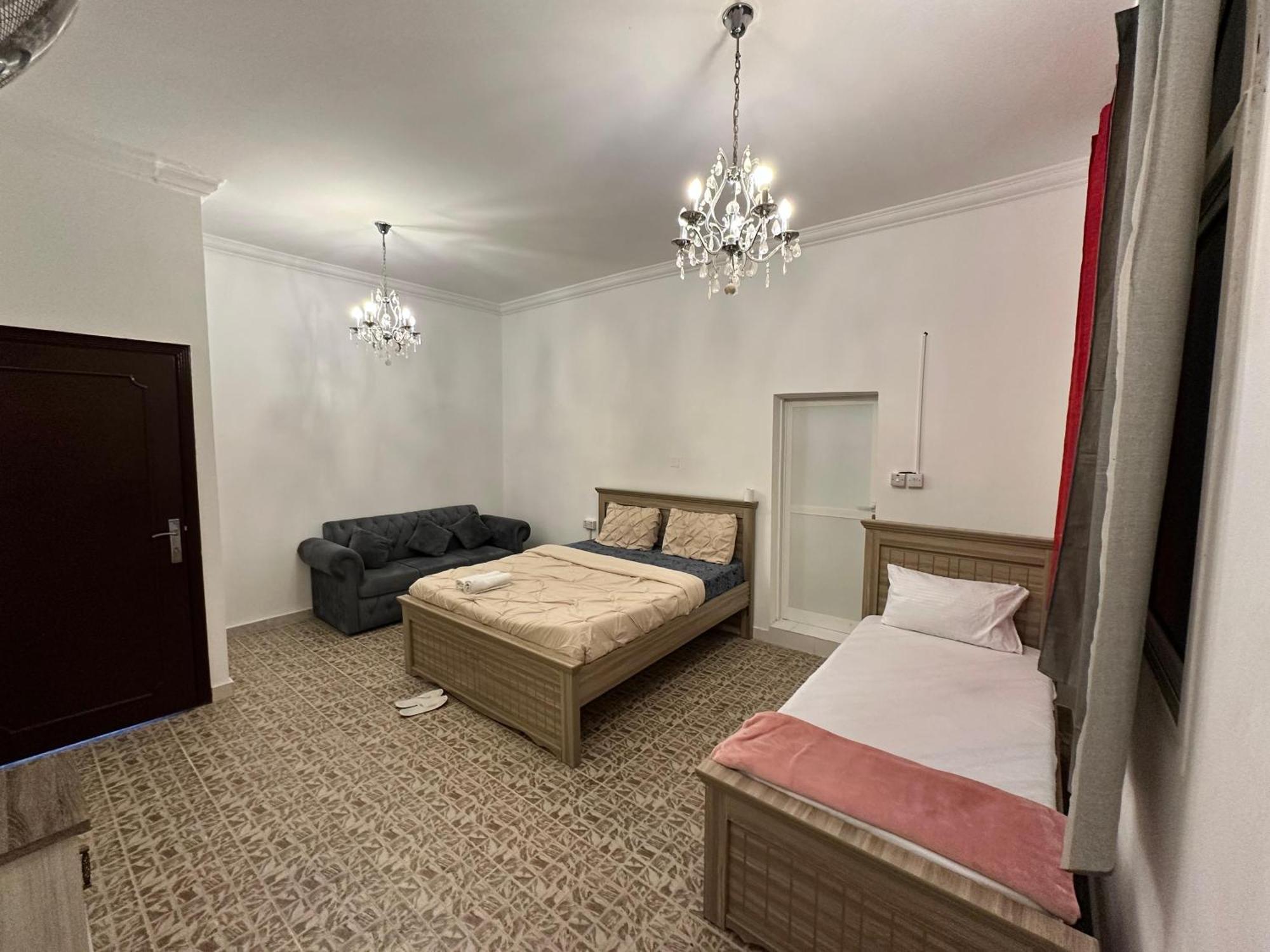 International Abu-Dhabi Hostel Villa 阿布扎比 外观 照片
