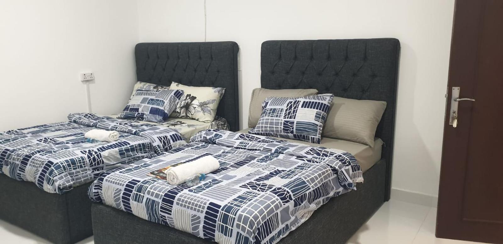 International Abu-Dhabi Hostel Villa 阿布扎比 外观 照片